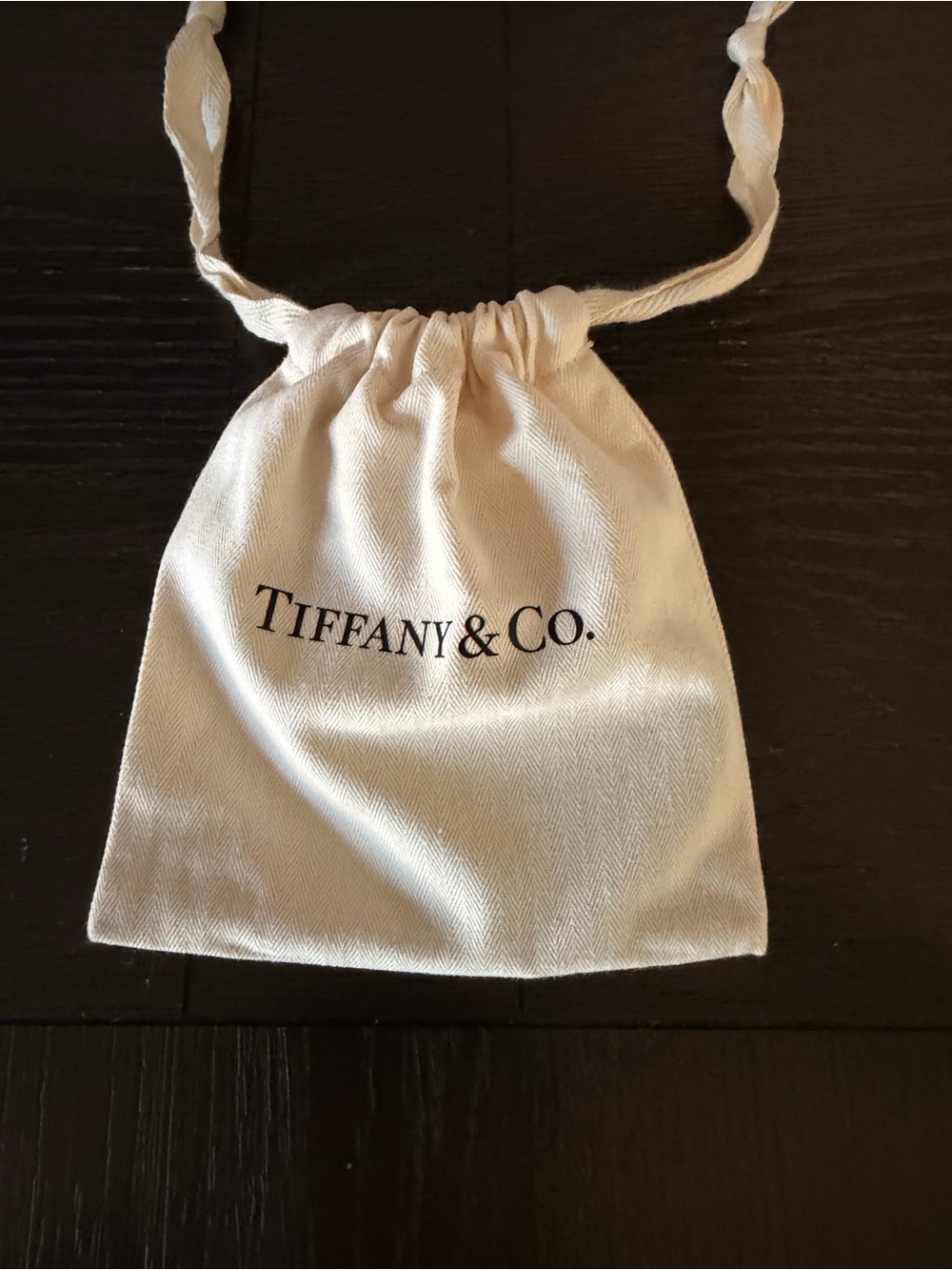 TIFFANY & Co - Picture 5 of 5